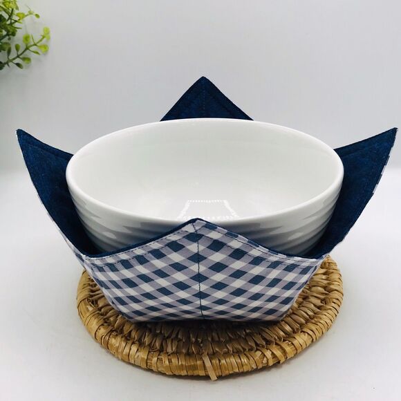 3 Piece Set of Microwave Cozies, Reversible Navy Blue Gingham, Plate, Bowl, Pint - Picture 5 of 10